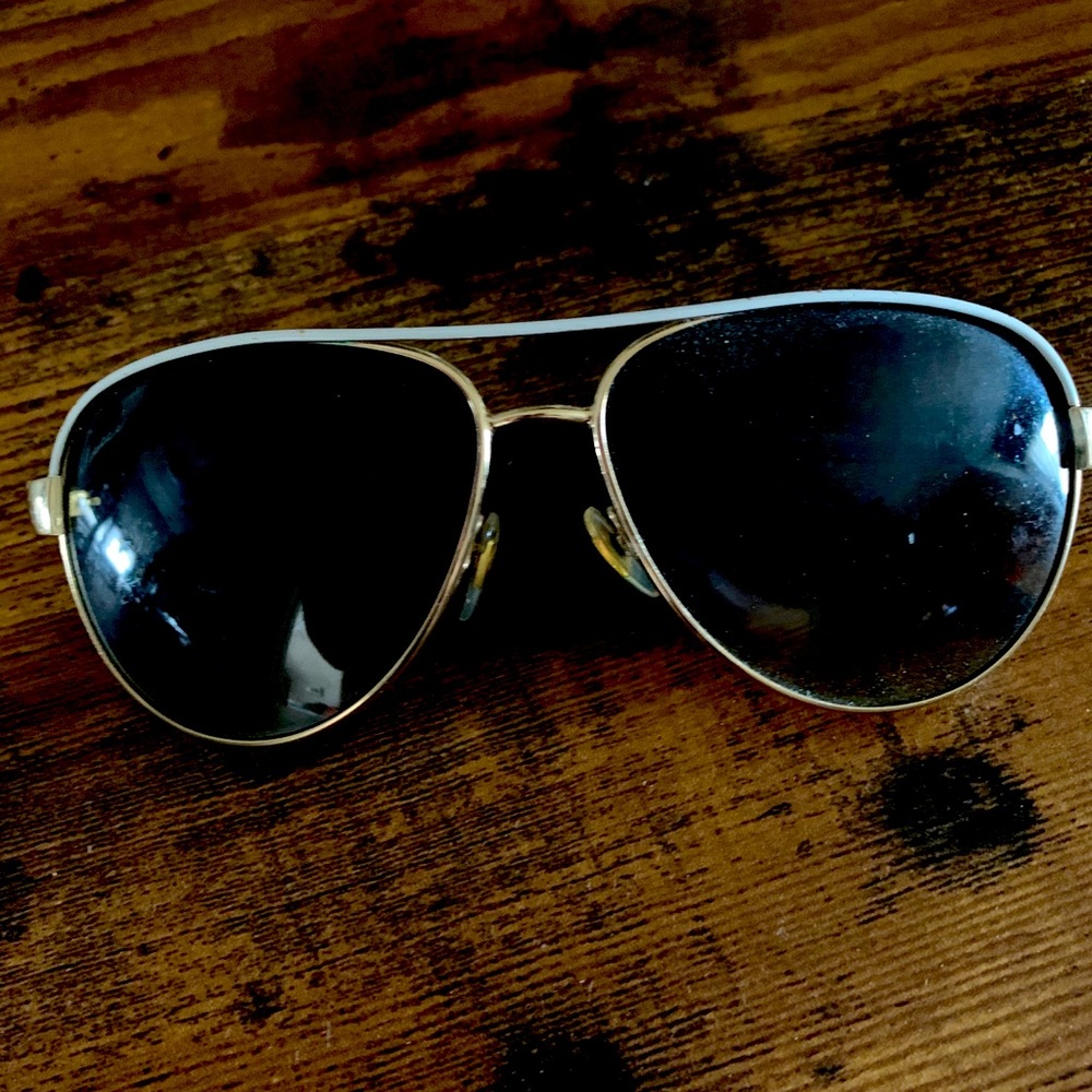 Gucci Aviator Sunglasses